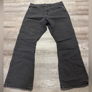 Black Levi’s Flared Denim Jeans